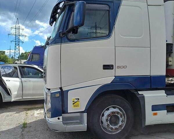 Білий Вольво FH 13, об'ємом двигуна 12.78 л та пробігом 1 тис. км за 20000 $, фото 1 на Automoto.ua
