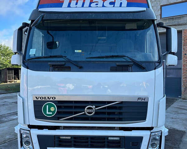 Белый Вольво FH 13, объемом двигателя 0 л и пробегом 1 тыс. км за 17000 $, фото 8 на Automoto.ua