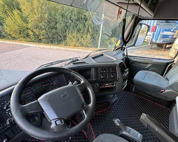 Белый Вольво FH 13, объемом двигателя 12.9 л и пробегом 990 тыс. км за 29900 $, фото 15 на Automoto.ua
