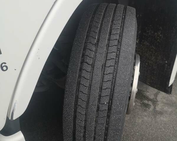 Белый Вольво FH 13, объемом двигателя 0 л и пробегом 1 тыс. км за 26700 $, фото 7 на Automoto.ua