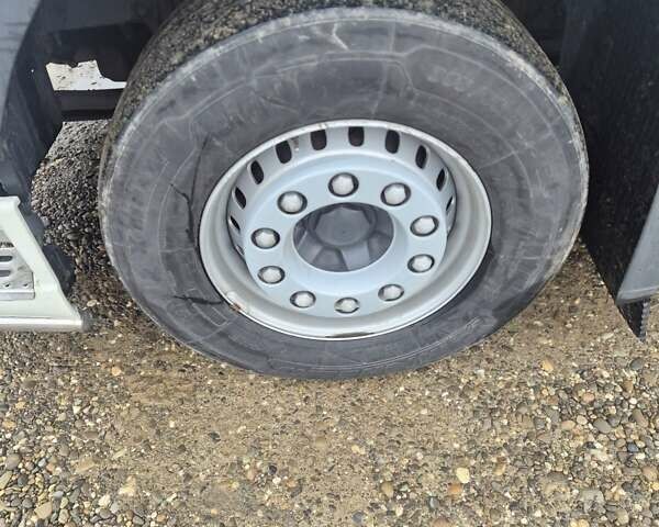 Белый Вольво FH 13, объемом двигателя 12.78 л и пробегом 700 тыс. км за 27841 $, фото 20 на Automoto.ua