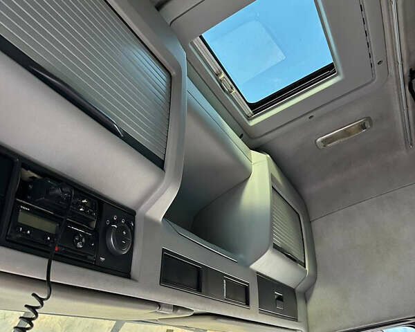 Белый Вольво FH 13, объемом двигателя 0 л и пробегом 1 тыс. км за 17000 $, фото 16 на Automoto.ua