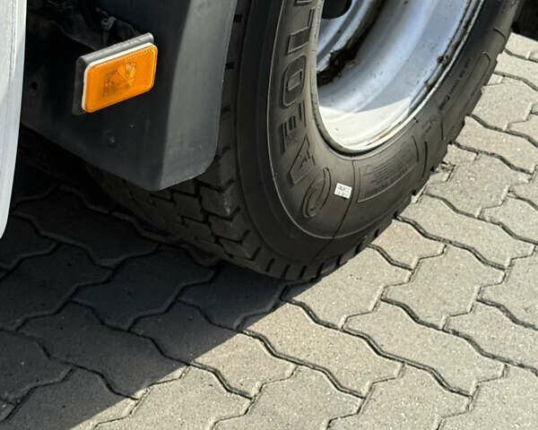 Белый Вольво FH 13, объемом двигателя 12.78 л и пробегом 2 тыс. км за 22300 $, фото 4 на Automoto.ua