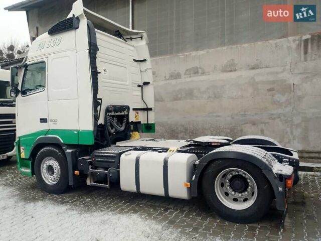 Белый Вольво FH 13, объемом двигателя 0 л и пробегом 900 тыс. км за 29196 $, фото 4 на Automoto.ua