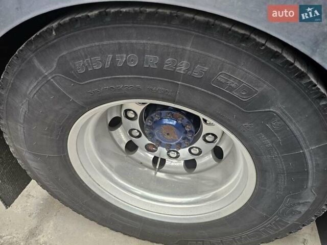 Белый Вольво FH 13, объемом двигателя 0 л и пробегом 999 тыс. км за 35385 $, фото 21 на Automoto.ua