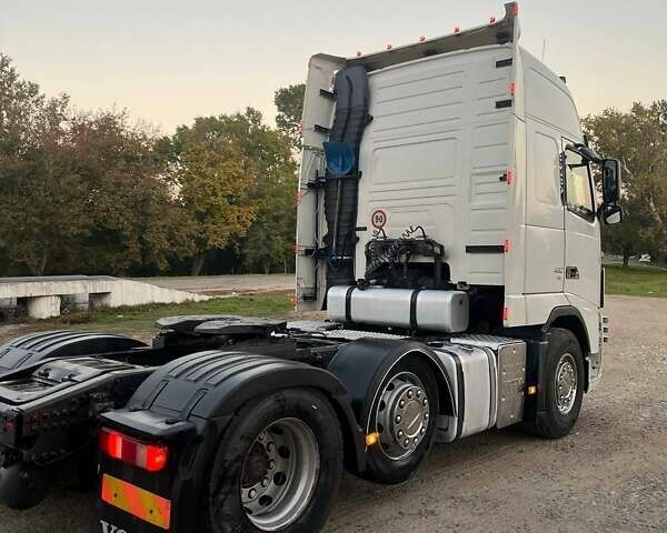 Вольво FH 13 2013 в Болграде на Automoto.ua Белый Вольво FH 13, объемом двигателя 12.78 л и пробегом 1 тыс. км за 25500 $, фото 11 на Automoto.ua