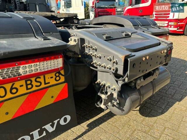 Белый Вольво FH 13, объемом двигателя 12.78 л и пробегом 1 тыс. км за 35000 $, фото 3 на Automoto.ua