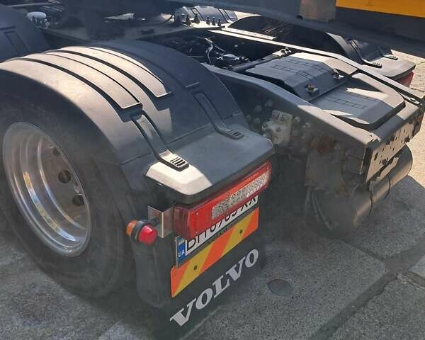 Белый Вольво FH 13, объемом двигателя 12.78 л и пробегом 1 тыс. км за 35000 $, фото 7 на Automoto.ua