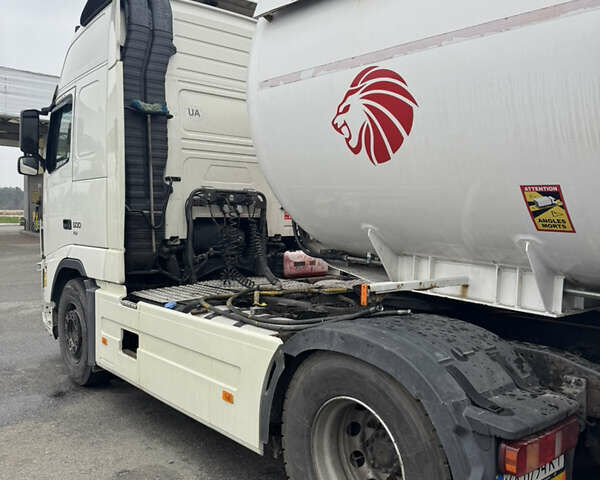 Белый Вольво FH 13, объемом двигателя 12.78 л и пробегом 1 тыс. км за 24500 $, фото 2 на Automoto.ua