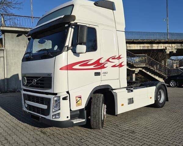 Белый Вольво FH 13, объемом двигателя 12.7 л и пробегом 1 тыс. км за 22500 $, фото 11 на Automoto.ua