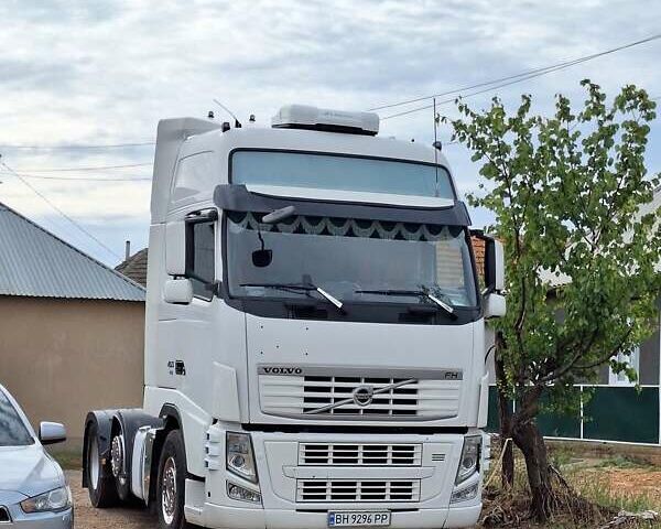 Вольво FH 13 2013 в Болграде на Automoto.ua Белый Вольво FH 13, объемом двигателя 12.78 л и пробегом 1 тыс. км за 25500 $, фото 21 на Automoto.ua