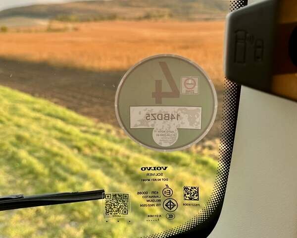Белый Вольво FH 13, объемом двигателя 0 л и пробегом 752 тыс. км за 39574 $, фото 82 на Automoto.ua