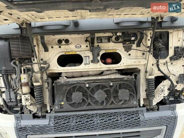 Белый Вольво FH 13, объемом двигателя 0 л и пробегом 1 тыс. км за 23800 $, фото 17 на Automoto.ua