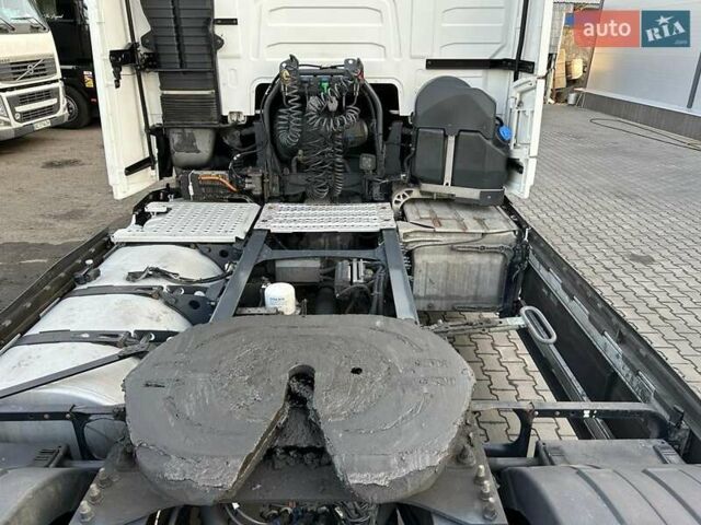 Белый Вольво FH 13, объемом двигателя 12.9 л и пробегом 948 тыс. км за 30100 $, фото 20 на Automoto.ua