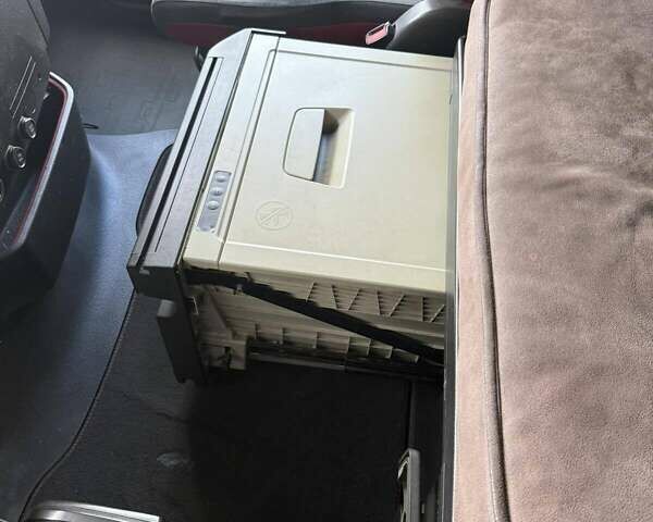Белый Вольво FH 13, объемом двигателя 12.8 л и пробегом 122 тыс. км за 23500 $, фото 8 на Automoto.ua