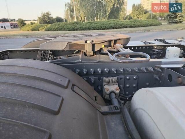 Белый Вольво FH 13, объемом двигателя 0 л и пробегом 809 тыс. км за 36000 $, фото 7 на Automoto.ua