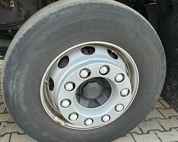 Белый Вольво FH 13, объемом двигателя 12.9 л и пробегом 948 тыс. км за 30100 $, фото 13 на Automoto.ua