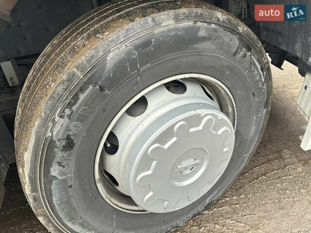 Білий Вольво FH 13, об'ємом двигуна 12 л та пробігом 1 тис. км за 35178 $, фото 14 на Automoto.ua