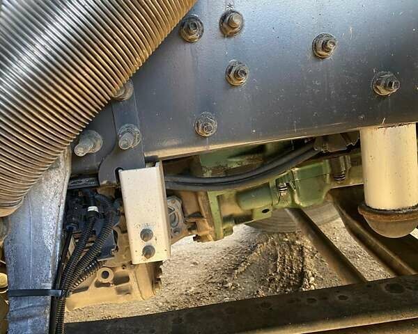 Белый Вольво FH 13, объемом двигателя 12.9 л и пробегом 780 тыс. км за 39500 $, фото 42 на Automoto.ua