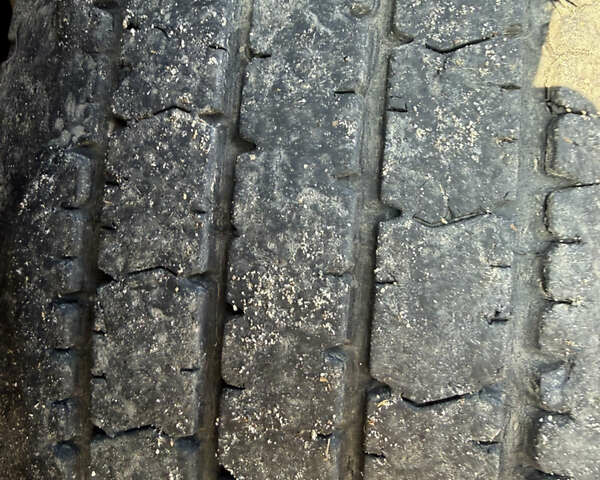 Белый Вольво FH 13, объемом двигателя 0 л и пробегом 670 тыс. км за 38500 $, фото 18 на Automoto.ua