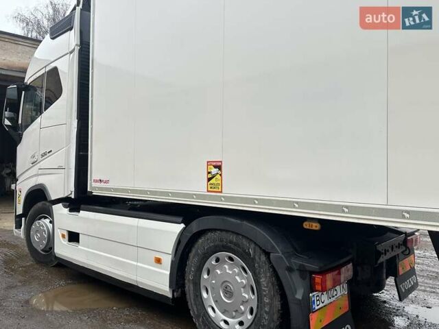 Білий Вольво FH 13, об'ємом двигуна 12 л та пробігом 1 тис. км за 35178 $, фото 5 на Automoto.ua