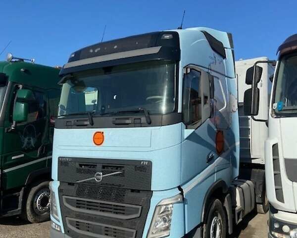 Вольво FH 13 2016 в Одессе на Automoto.ua Белый Вольво FH 13, объемом двигателя 12 л и пробегом 1 тыс. км за 25584 $, фото 4 на Automoto.ua