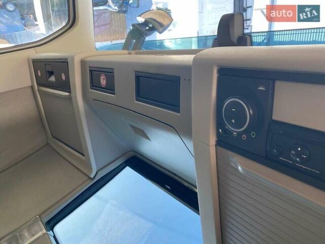 Белый Вольво FH 13, объемом двигателя 12.9 л и пробегом 780 тыс. км за 39500 $, фото 27 на Automoto.ua