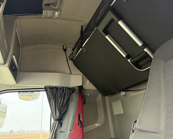 Белый Вольво FH 13, объемом двигателя 12.9 л и пробегом 700 тыс. км за 44888 $, фото 18 на Automoto.ua