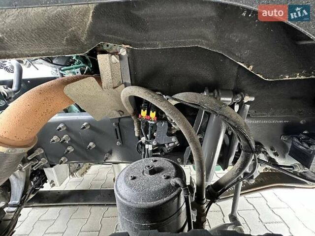 Белый Вольво FH 13, объемом двигателя 0 л и пробегом 600 тыс. км за 41999 $, фото 92 на Automoto.ua