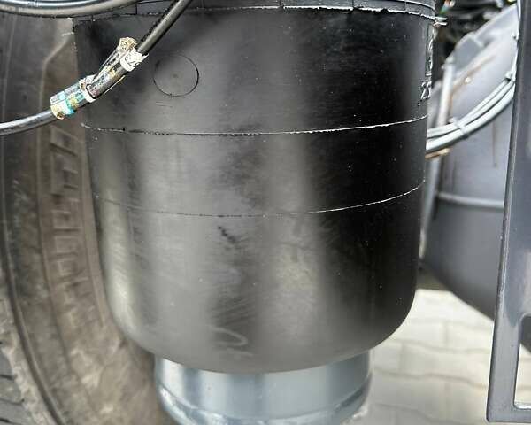 Белый Вольво FH 13, объемом двигателя 0 л и пробегом 600 тыс. км за 41999 $, фото 84 на Automoto.ua