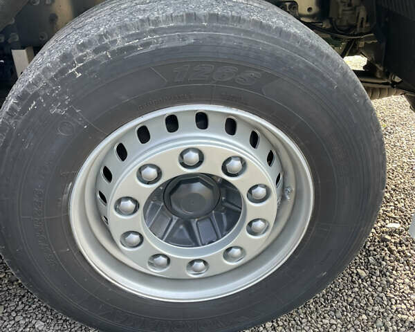 Білий Вольво FH 13, об'ємом двигуна 12.9 л та пробігом 750 тис. км за 44888 $, фото 27 на Automoto.ua