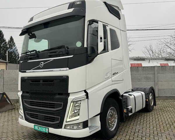 Белый Вольво FH 13, объемом двигателя 12.9 л и пробегом 870 тыс. км за 43500 $, фото 17 на Automoto.ua