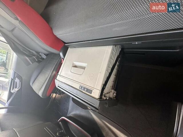 Вольво FH 13 2019 у Черкасах на Automoto.ua Білий Вольво FH 13, об'ємом двигуна 0 л та пробігом 650 тис. км за 55000 $, фото 7 на Automoto.ua