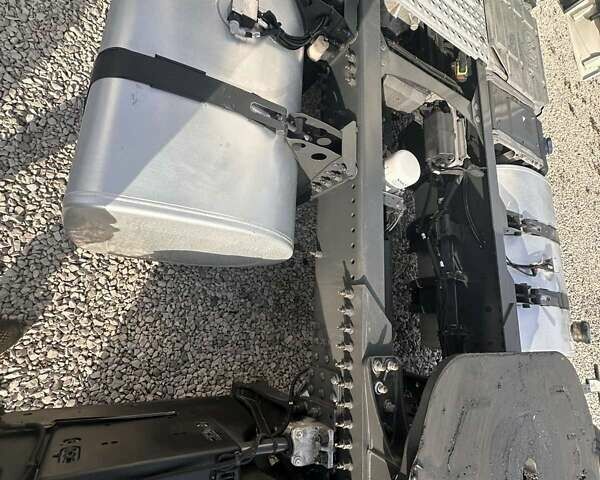 Вольво FH 13 2019 у Черкасах на Automoto.ua Білий Вольво FH 13, об'ємом двигуна 0 л та пробігом 650 тис. км за 55000 $, фото 6 на Automoto.ua