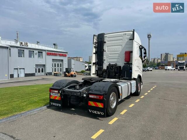 Білий Вольво FH 13, об'ємом двигуна 0 л та пробігом 497 тис. км за 68476 $, фото 9 на Automoto.ua