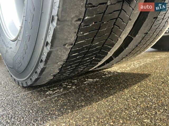 Белый Вольво FH 13, объемом двигателя 0 л и пробегом 419 тыс. км за 92595 $, фото 16 на Automoto.ua
