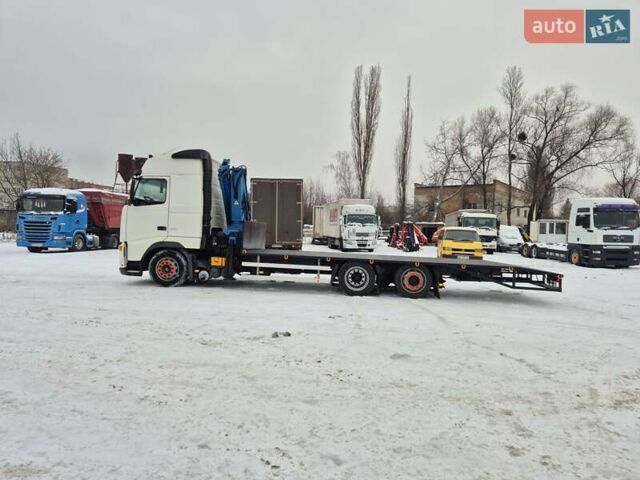 Белый Вольво FH 13, объемом двигателя 12.78 л и пробегом 428 тыс. км за 35500 $, фото 8 на Automoto.ua