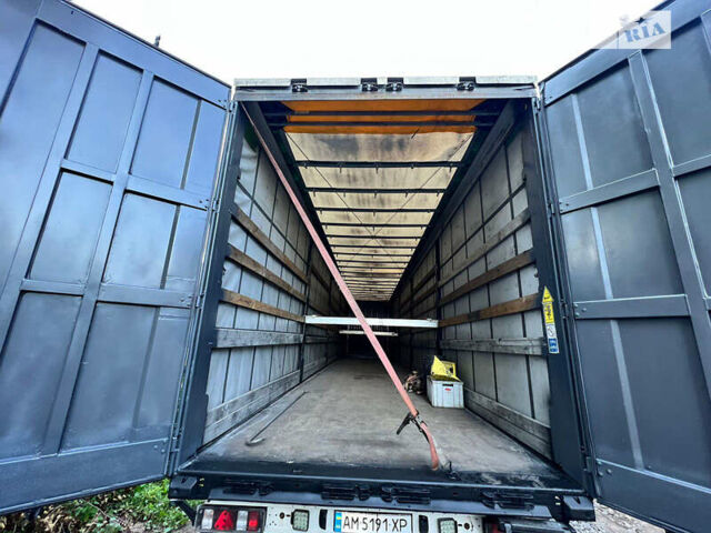 Чорний Вольво FH 13, об'ємом двигуна 12.78 л та пробігом 1 тис. км за 12219 $, фото 16 на Automoto.ua