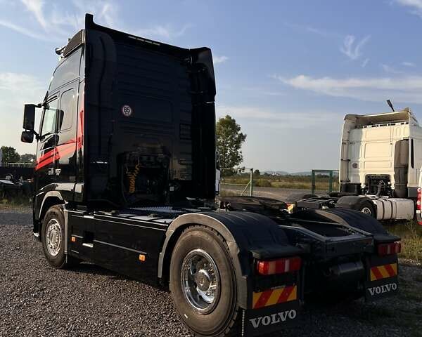 Черный Вольво FH 13, объемом двигателя 0 л и пробегом 957 тыс. км за 22700 $, фото 11 на Automoto.ua