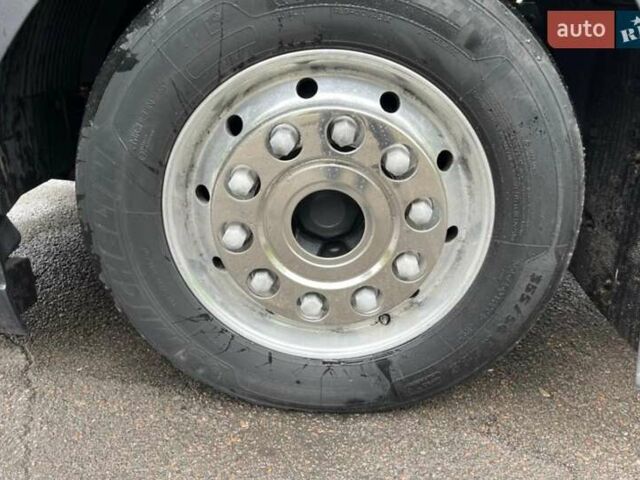 Черный Вольво FH 13, объемом двигателя 13 л и пробегом 900 тыс. км за 27300 $, фото 46 на Automoto.ua