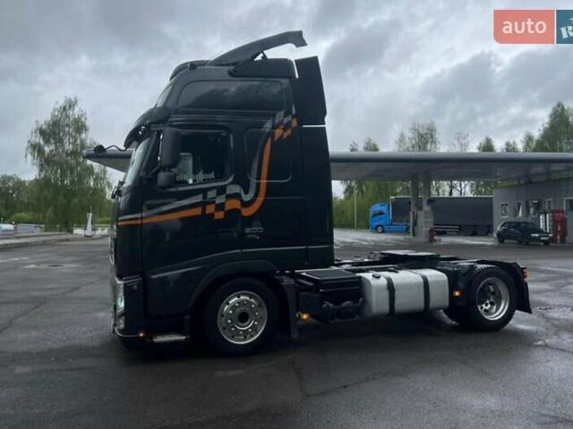 Черный Вольво FH 13, объемом двигателя 13 л и пробегом 900 тыс. км за 30700 $, фото 9 на Automoto.ua