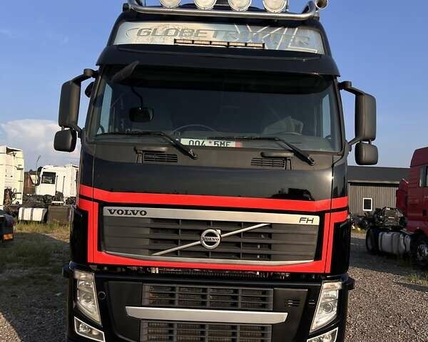 Черный Вольво FH 13, объемом двигателя 0 л и пробегом 957 тыс. км за 22700 $, фото 2 на Automoto.ua