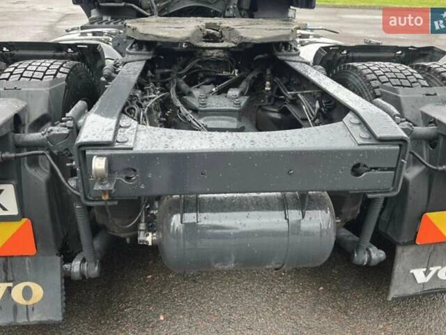 Черный Вольво FH 13, объемом двигателя 13 л и пробегом 900 тыс. км за 27300 $, фото 34 на Automoto.ua