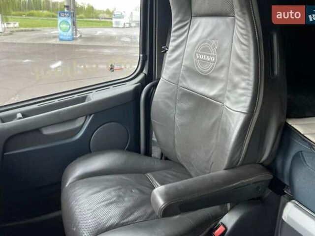 Черный Вольво FH 13, объемом двигателя 13 л и пробегом 900 тыс. км за 27300 $, фото 28 на Automoto.ua