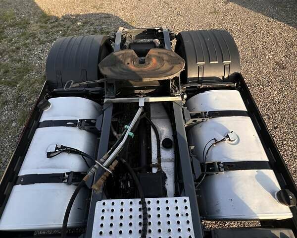 Черный Вольво FH 13, объемом двигателя 0 л и пробегом 957 тыс. км за 22700 $, фото 12 на Automoto.ua