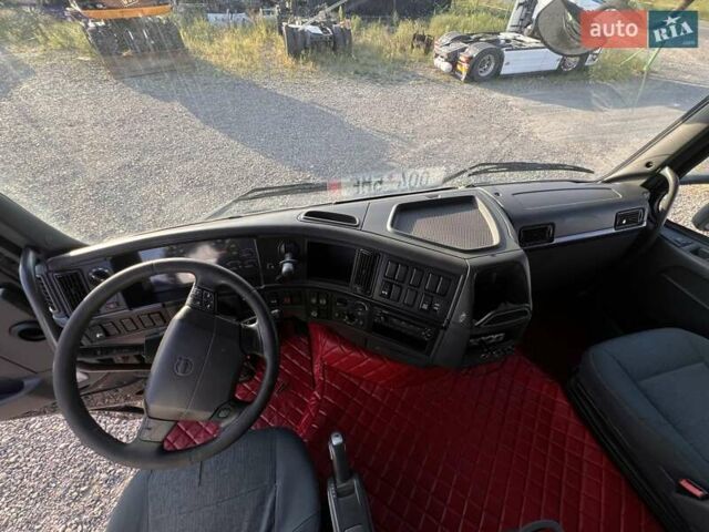Черный Вольво FH 13, объемом двигателя 0 л и пробегом 957 тыс. км за 22700 $, фото 19 на Automoto.ua