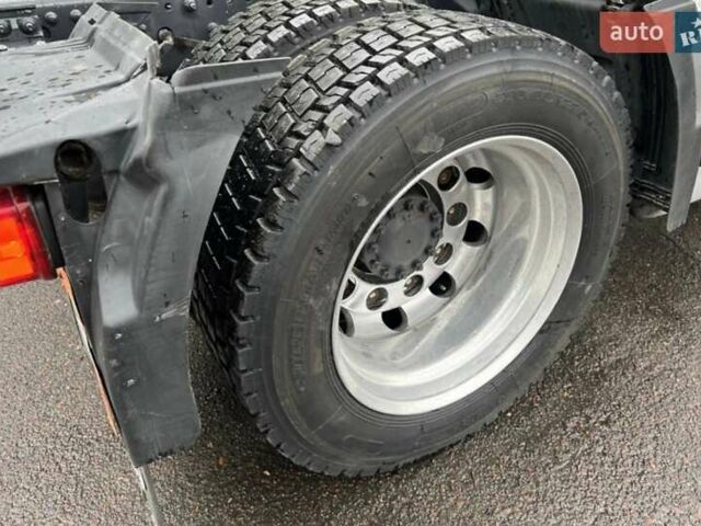 Черный Вольво FH 13, объемом двигателя 13 л и пробегом 900 тыс. км за 27300 $, фото 40 на Automoto.ua