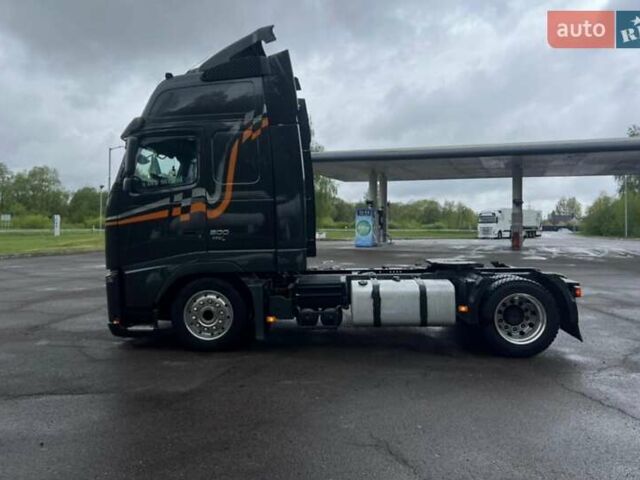 Черный Вольво FH 13, объемом двигателя 13 л и пробегом 900 тыс. км за 27300 $, фото 8 на Automoto.ua