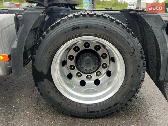 Черный Вольво FH 13, объемом двигателя 13 л и пробегом 900 тыс. км за 27300 $, фото 41 на Automoto.ua