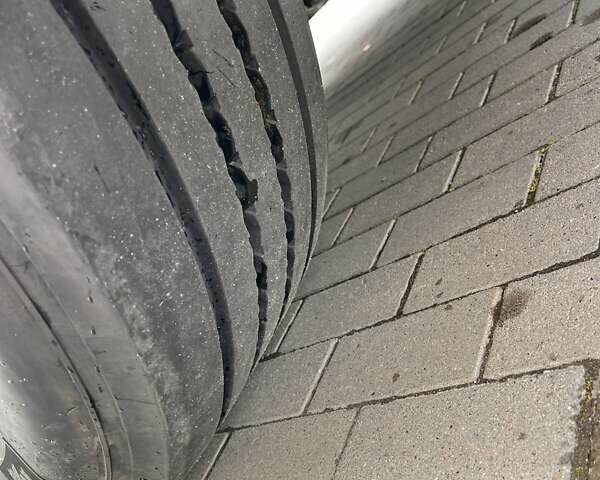 Вольво FH 13 2012 у Тячеве на Automoto.ua Чорний Вольво FH 13, об'ємом двигуна 12.9 л та пробігом 837 тис. км за 26500 $, фото 25 на Automoto.ua